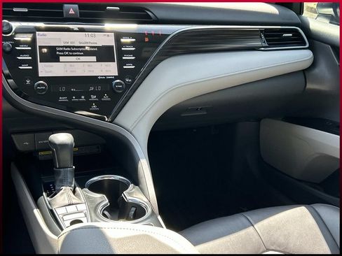 Used 2020 Toyota Camry XLE w/ Navigation Package AWD/4WD image 23