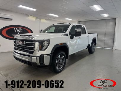 New 2025 GMC Sierra 2500 SLT