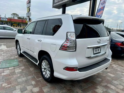 Used 2017 Lexus GX 460 Premium image 5