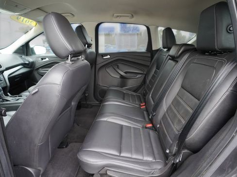Used 2019 Ford Escape SEL image 26