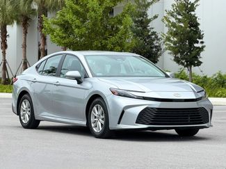 Used 2025 Toyota Camry LE FWD video 1