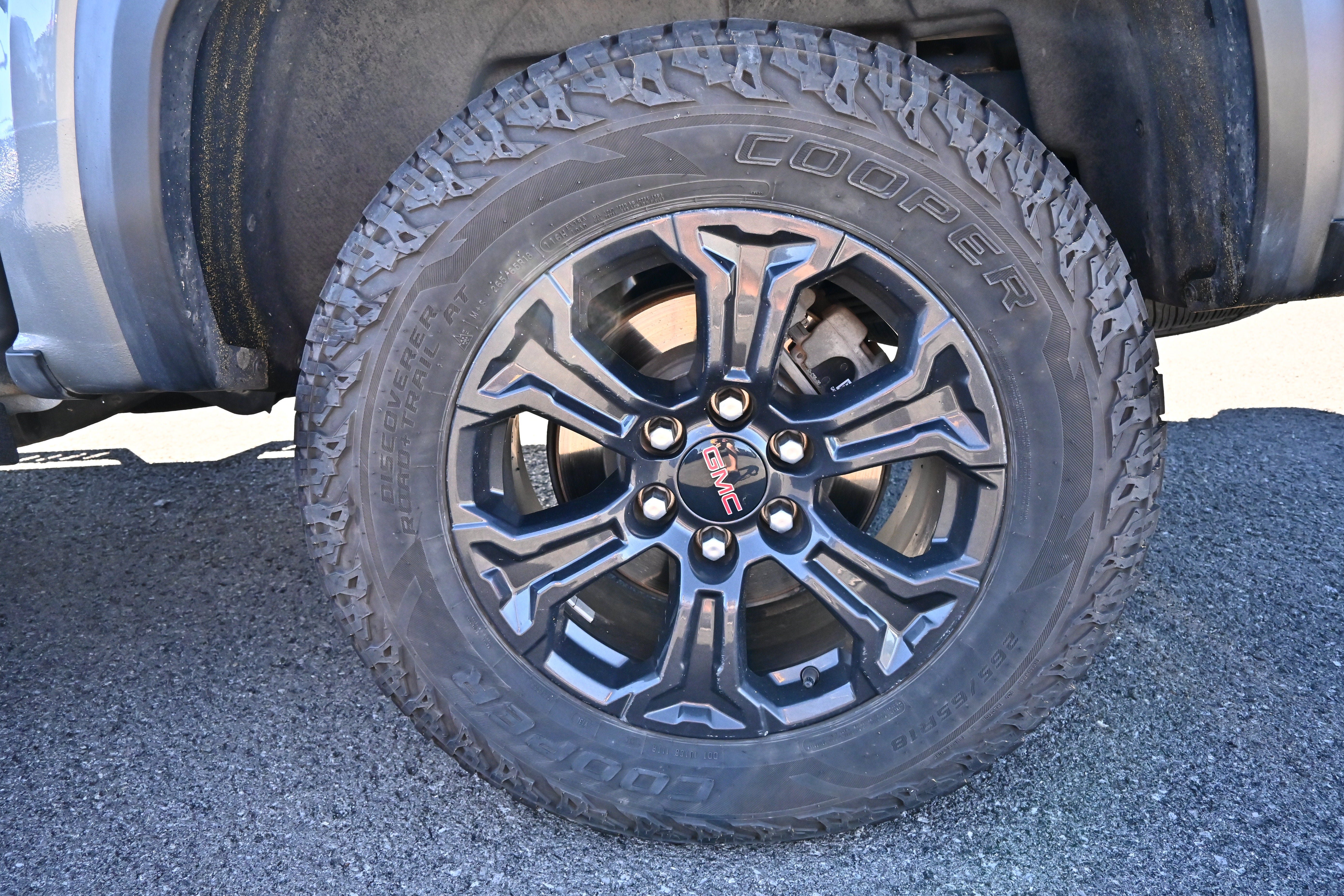 Used 2024 GMC Canyon Elevation w/ Convenience Package AWD/4WD image 13