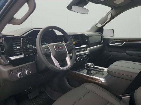 New 2026 GMC Sierra 1500 Elevation image 29