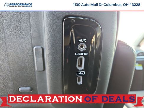 New 2026 Chrysler Pacifica Select image 19