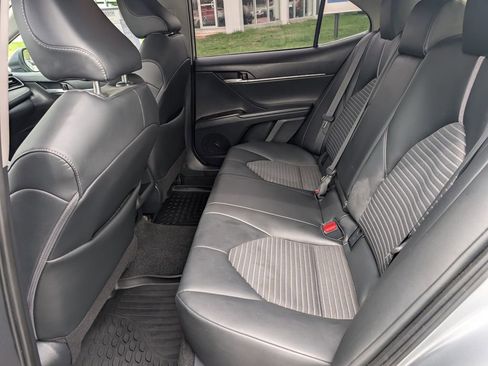 Used 2023 Toyota Camry SE FWD image 19