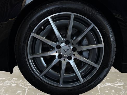 Used 2024 Mercedes-Benz C 43 AMG 4MATIC Sedan w/ Driver Assistance Package image 14
