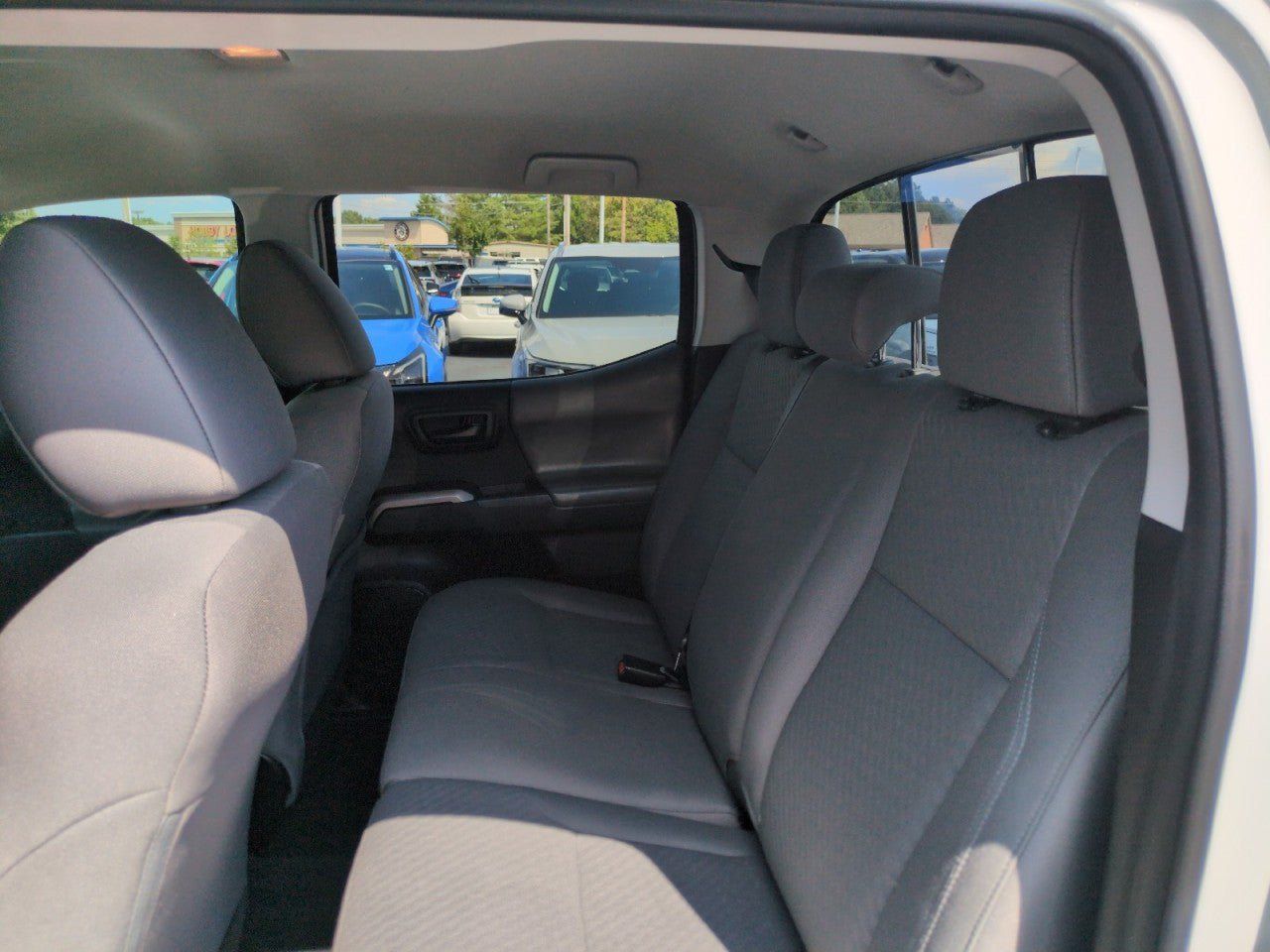 Used 2023 Toyota Tacoma SR5 w/ Technology Package AWD/4WD image 23