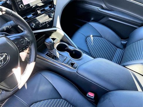 Used 2023 Toyota Camry SE image 15