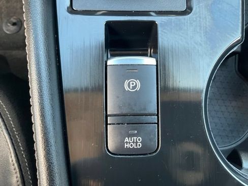Used 2023 Nissan Rogue Platinum w/ Platinum Premium Package AWD/4WD image 19