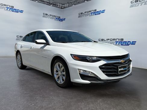 Used 2024 Chevrolet Malibu LT FWD image 3
