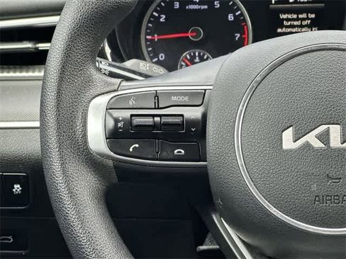 Used 2022 Kia K5 LXS image 7