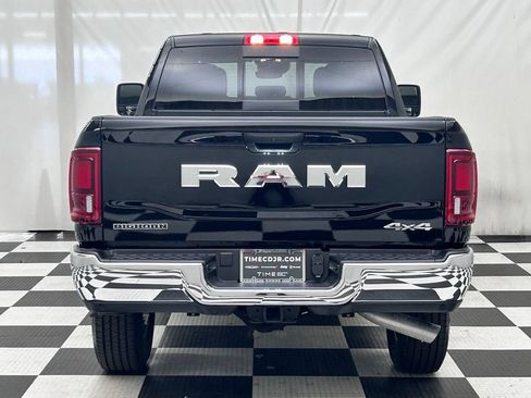 New 2026 RAM 2500 Big Horn AWD/4WD image 6