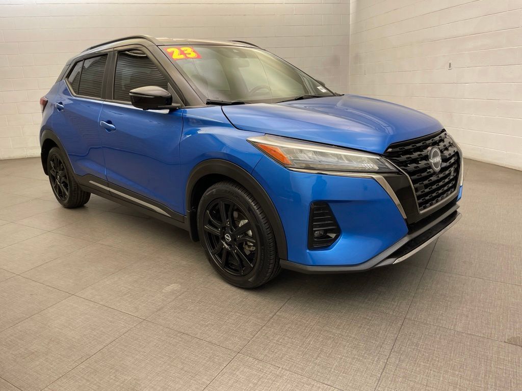 Used 2023 Nissan Kicks SR FWD image 5