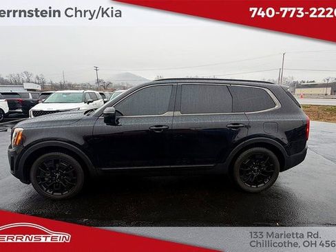 Used 2022 Kia Telluride EX w/ EX Premium Package image 4