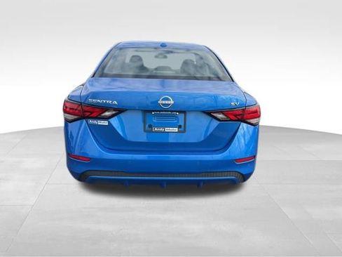 Used 2024 Nissan Sentra SV image 6