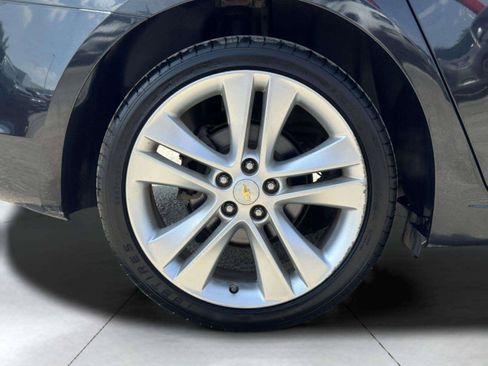 Used 2011 Chevrolet Cruze LTZ FWD image 62