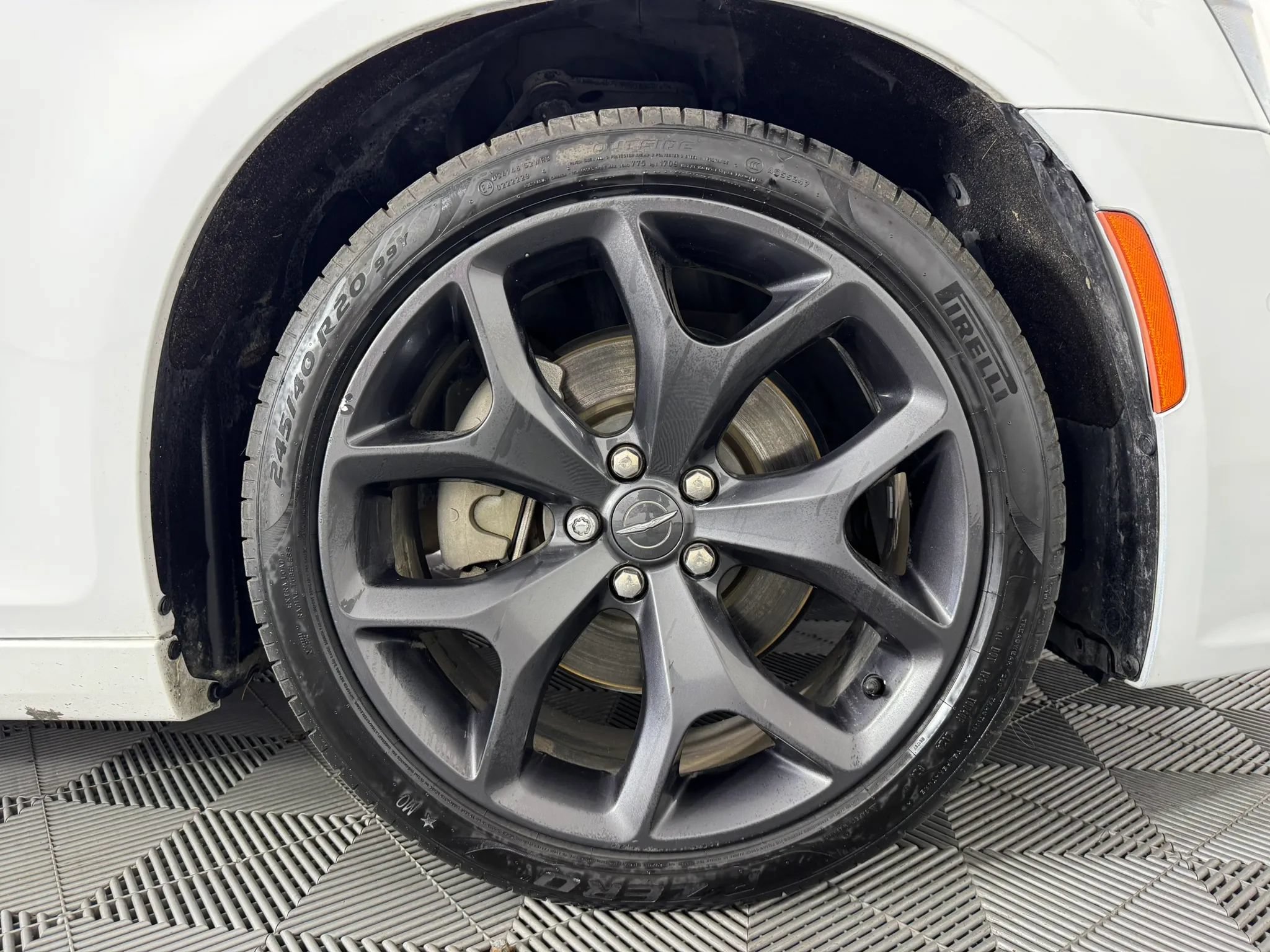 Used 2021 Chrysler 300 S w/ S Model Appearance Package RWD image 47
