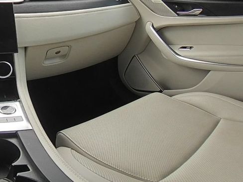 Used 2021 Jaguar F-PACE S AWD/4WD image 22