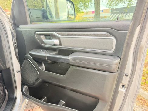 Used 2019 RAM 1500 Big Horn AWD/4WD image 19