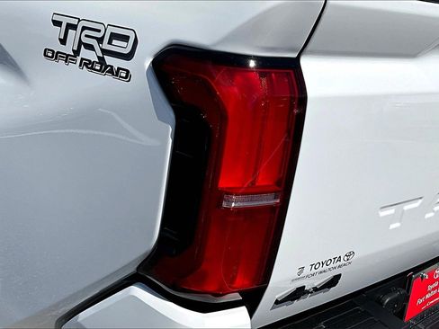 Used 2024 Toyota Tacoma TRD Off-Road image 20