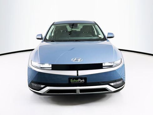 Used 2024 Hyundai Ioniq 5 SEL RWD image 2