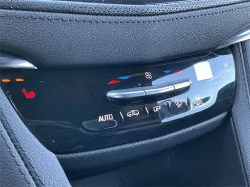 Used 2023 Cadillac XT5 Premium Luxury image 23