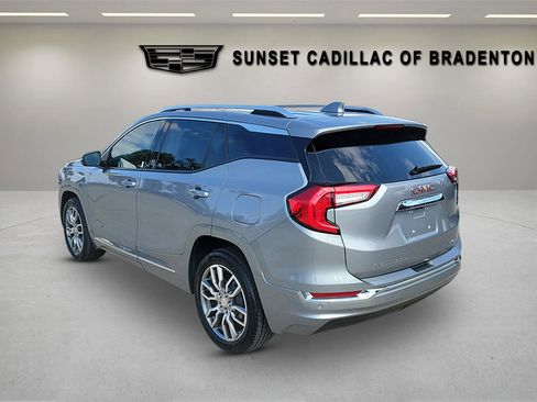 Used 2023 GMC Terrain Denali image 6