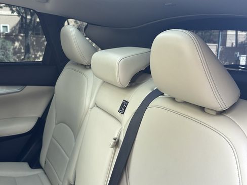 Used 2020 INFINITI QX50 Luxe w/ Navigation Package image 19