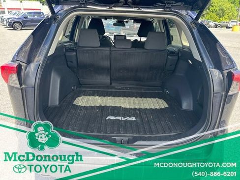 Used 2023 Toyota RAV4 XLE w/ Convenience Package AWD/4WD image 5