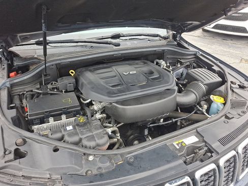 Used 2019 Jeep Grand Cherokee Limited image 29