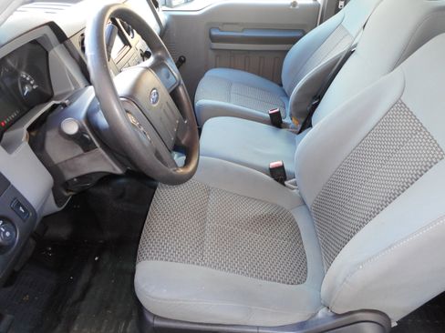 Used 2014 Ford F250 XL image 16