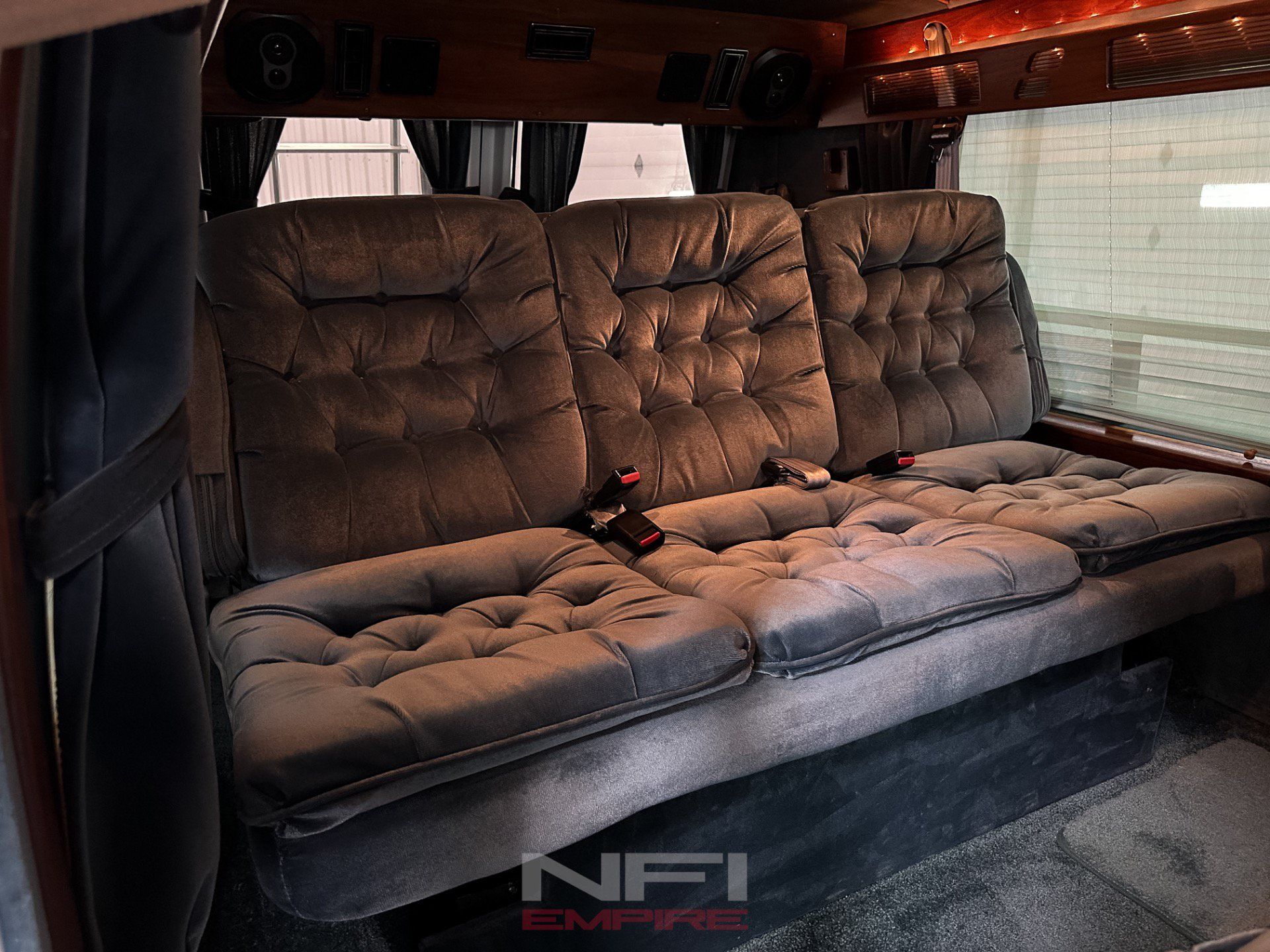 Used 1992 Chevrolet G20 RWD image 38