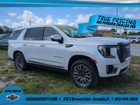 Used 2023 GMC Yukon Denali Ultimate AWD/4WD image 2