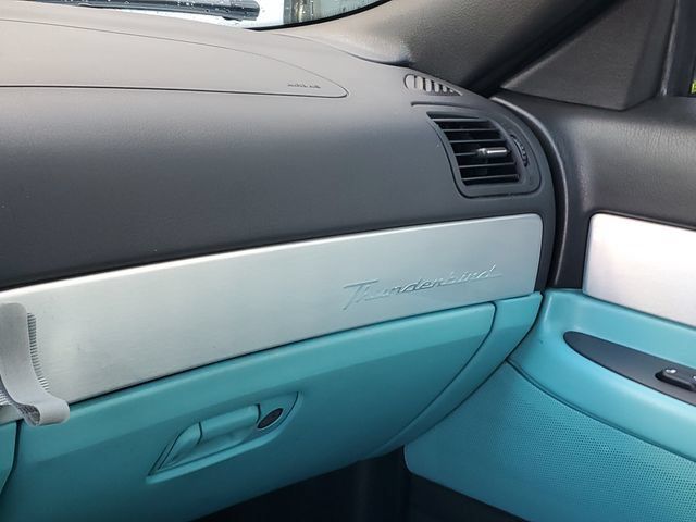 Used 2002 Ford Thunderbird RWD image 28