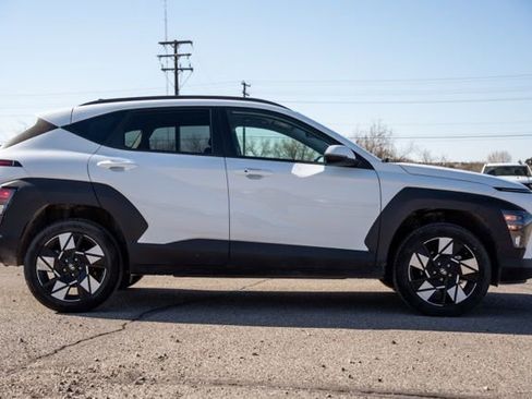 Used 2024 Hyundai Kona SEL image 4