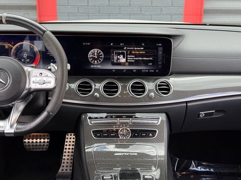 Used 2019 Mercedes-Benz E 63 AMG S image 24