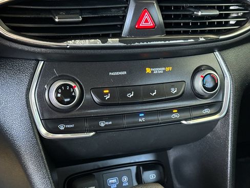 Used 2019 Hyundai Santa Fe SE FWD image 18