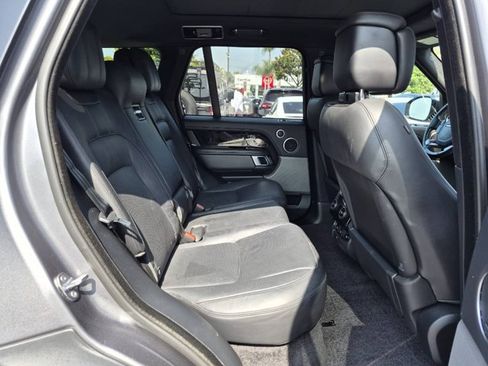 Used 2018 Land Rover Range Rover HSE AWD/4WD image 15