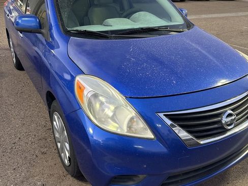 Used 2013 Nissan Versa SV w/ Convenience Pkg image 8