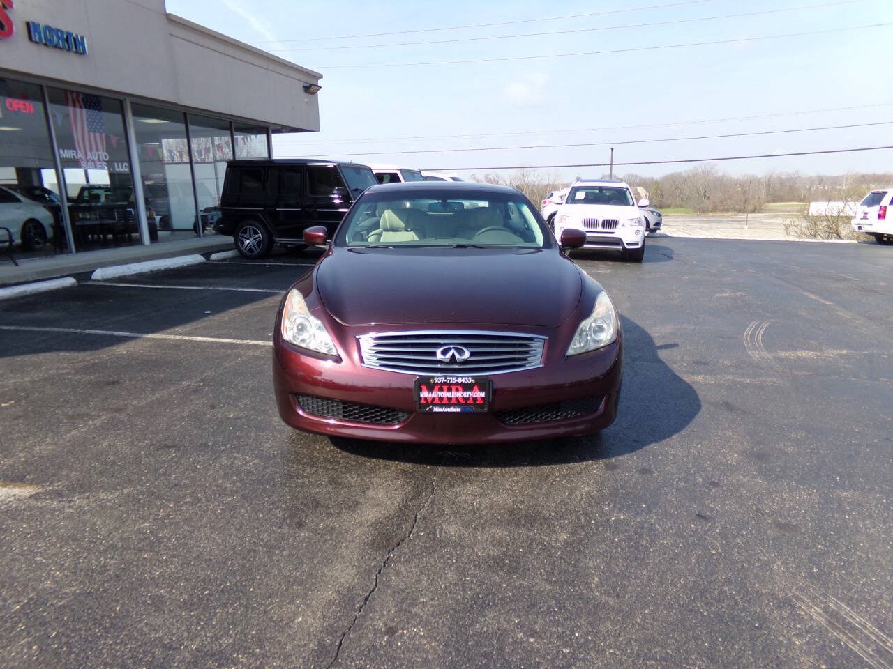 Used 2010 INFINITI G37 Convertible w/ Premium Pkg RWD image 4