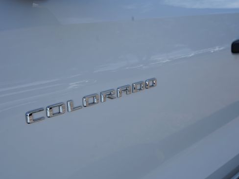 Used 2024 Chevrolet Colorado W/T w/ Safety Package AWD/4WD image 7