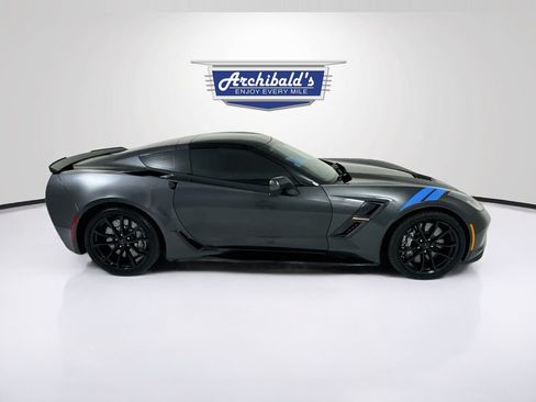Used 2017 Chevrolet Corvette Grand Sport RWD image 9