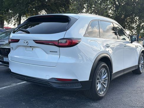Used 2024 MAZDA CX-90 Plug-In Hybrid w/ Preferred AWD/4WD image 4