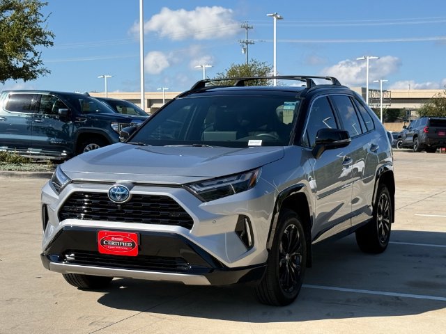 Used 2024 Toyota RAV4 XSE w/ Advanced Technology Package AWD/4WD image 11