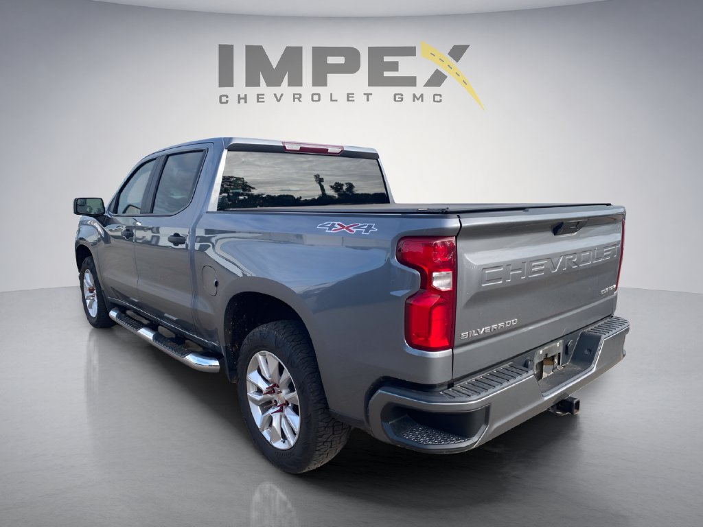 Used 2021 Chevrolet Silverado 1500 Custom AWD/4WD image 3