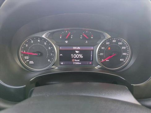 Used 2023 GMC Terrain AT4 image 11