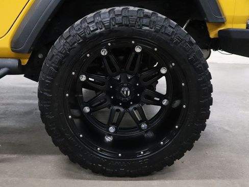 Used 2019 Jeep Wrangler Unlimited Sport S AWD/4WD image 27