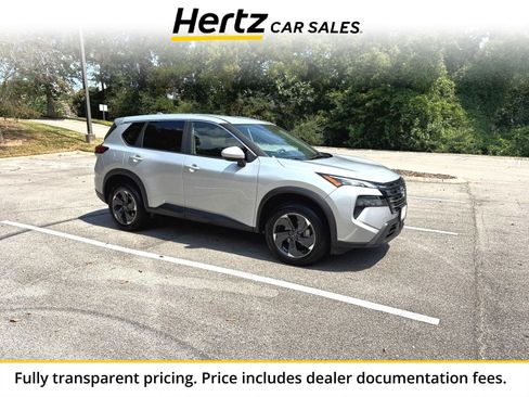 Used 2025 Nissan Rogue SV AWD/4WD image 1