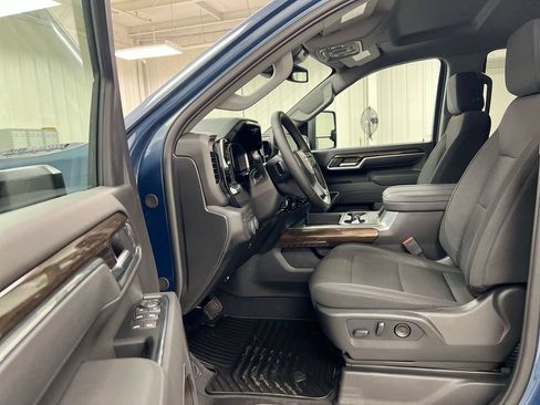 New 2026 Chevrolet Silverado 2500 LT w/ All Star Edition AWD/4WD image 20