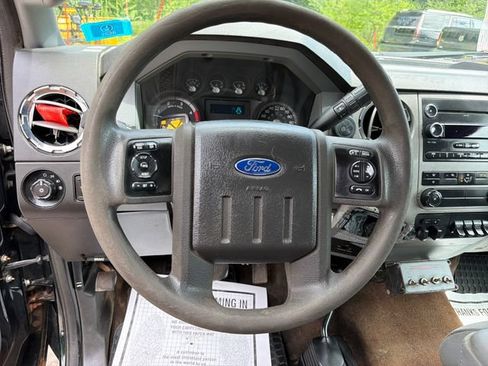 Used 2013 Ford F350 XLT w/ XLT Interior Pkg AWD/4WD image 16
